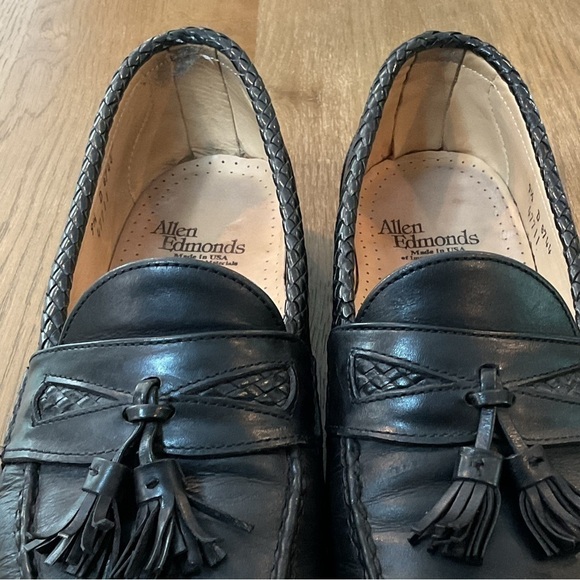 Allen Edmonds Maxfield Black Leather Loafers Shoes Tassels Men’s 9.5 EUC - Picture 2 of 8